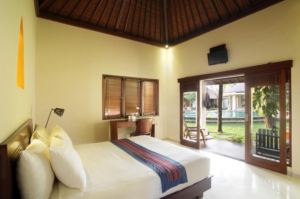 Puri Rinjani Bungalows & Hostel Kuta  Luaran gambar